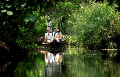 Cochin-Munnar-Kumarakom-Alleppey-Cochin